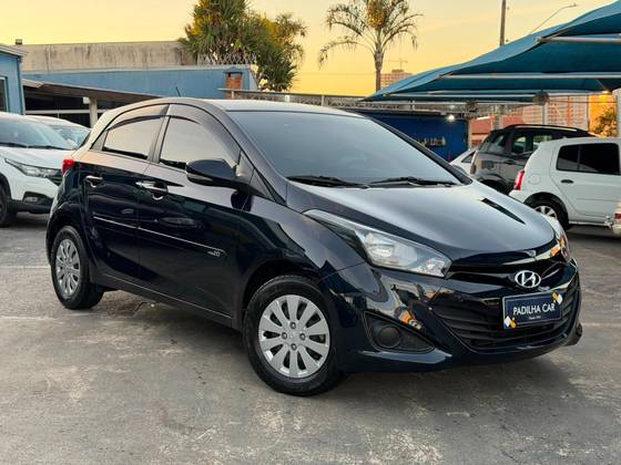 HYUNDAI HB20 1.6 COMFORT PLUS 16V FLEX 4P MANUAL HYUNDAI HB20 1.6 COMFORT PLUS 16V FLEX 4P MANUAL